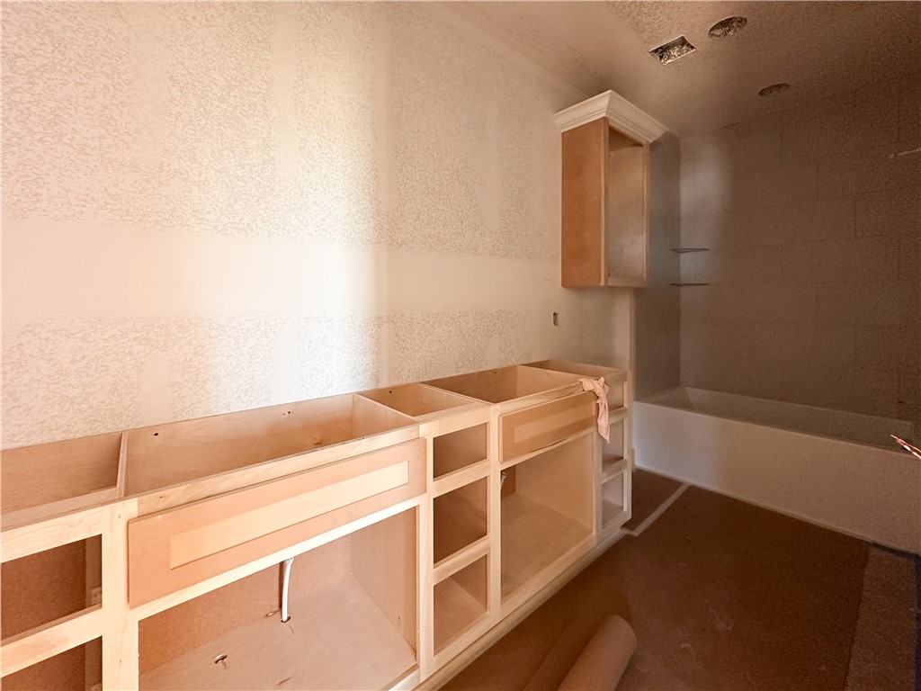 County Line Square - Residential