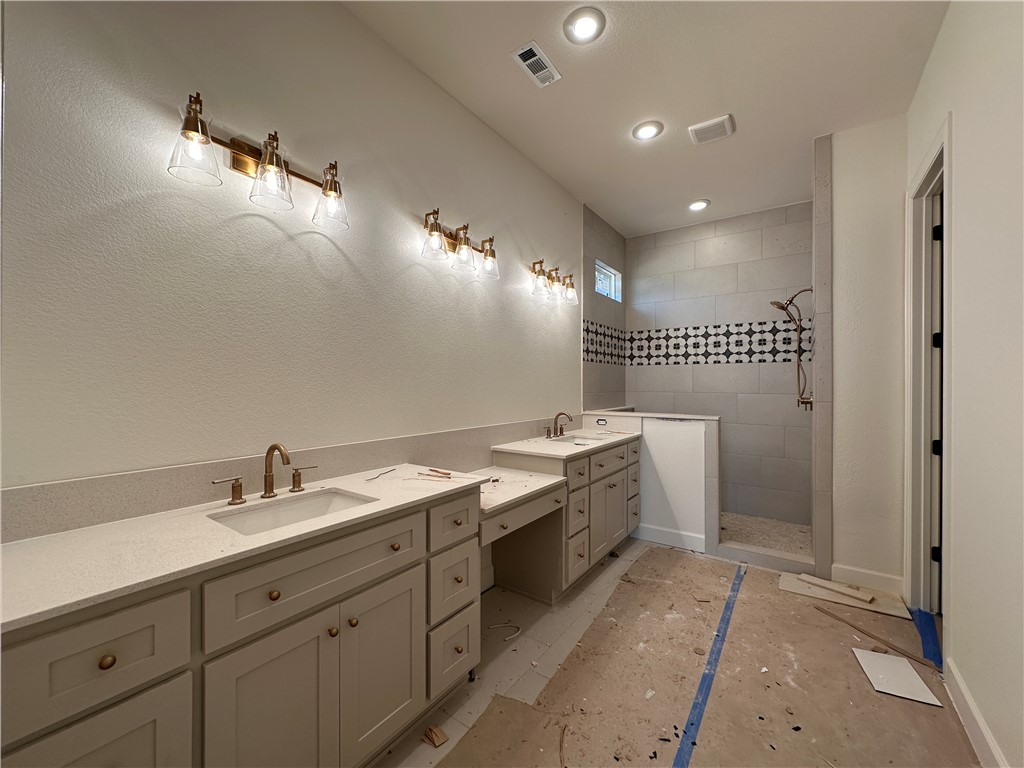 County Line Square - Residential