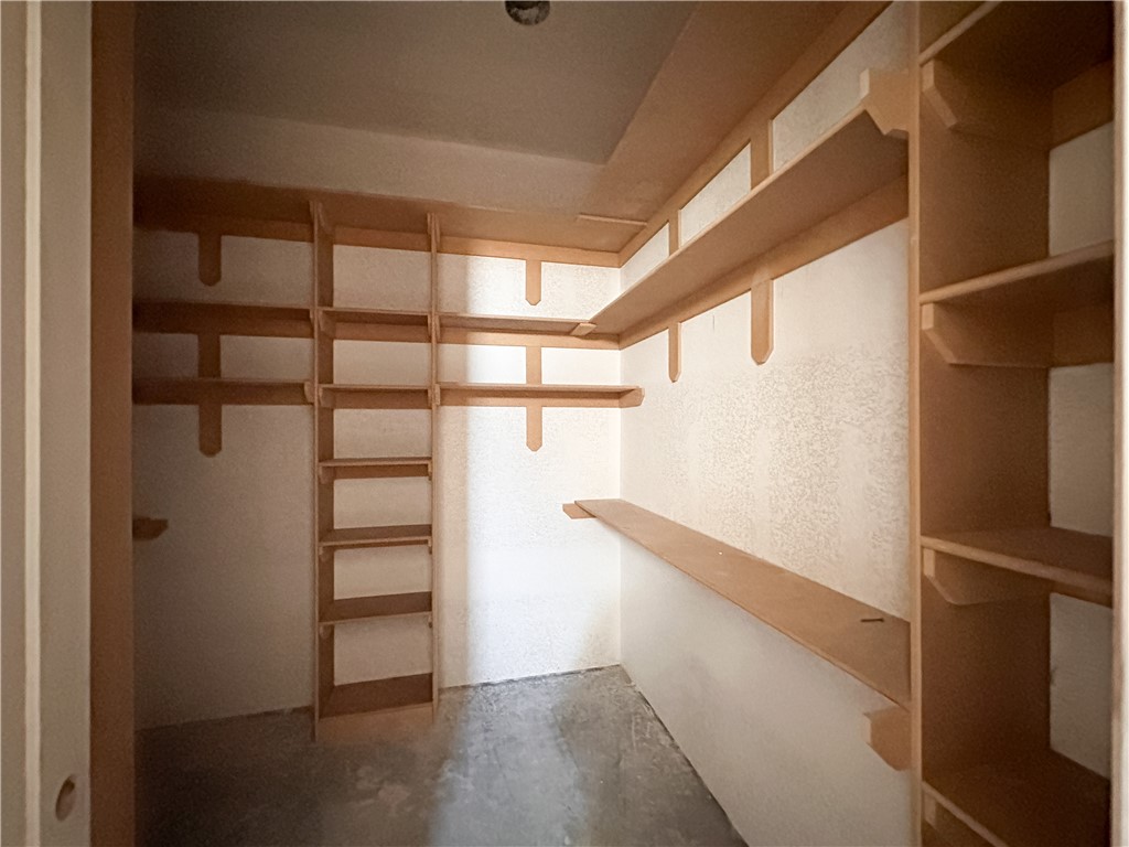 County Line Square - Residential