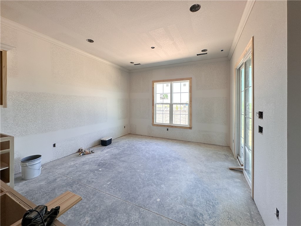 County Line Square - Residential