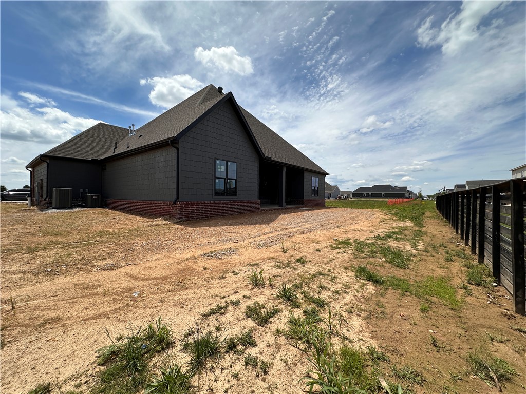County Line Square - Residential