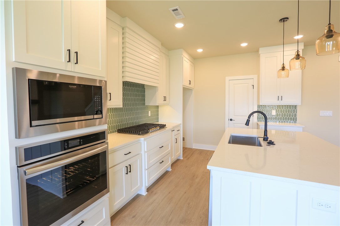 Paradise Park - Residential Lease