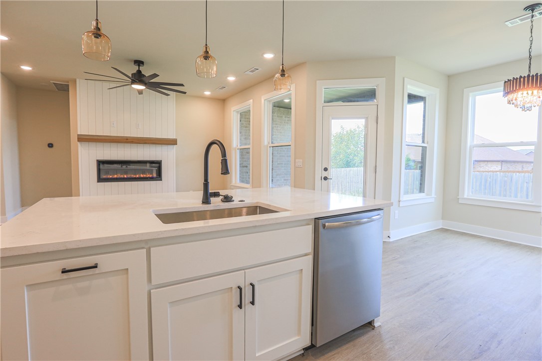 Paradise Park - Residential Lease