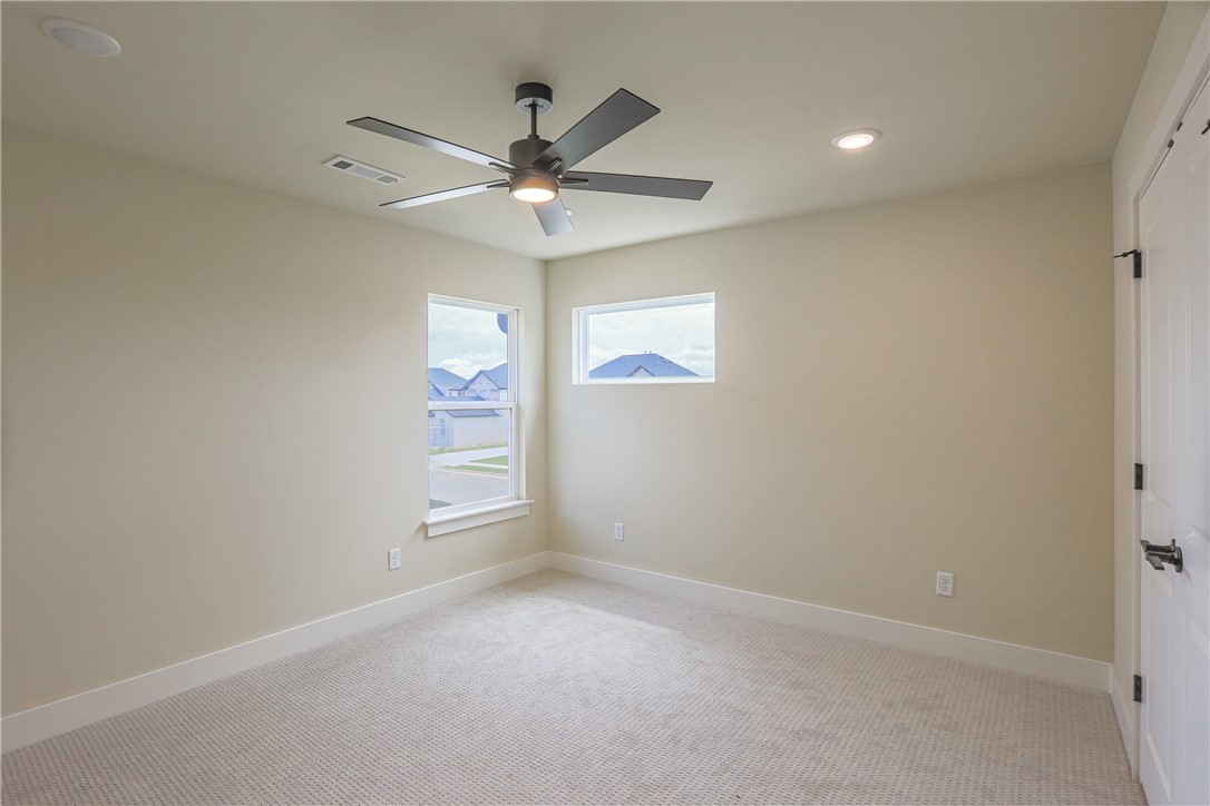 Paradise Park - Residential Lease