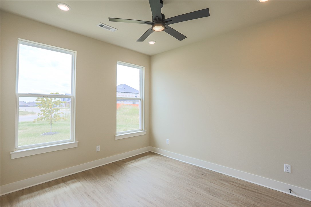 Paradise Park - Residential Lease