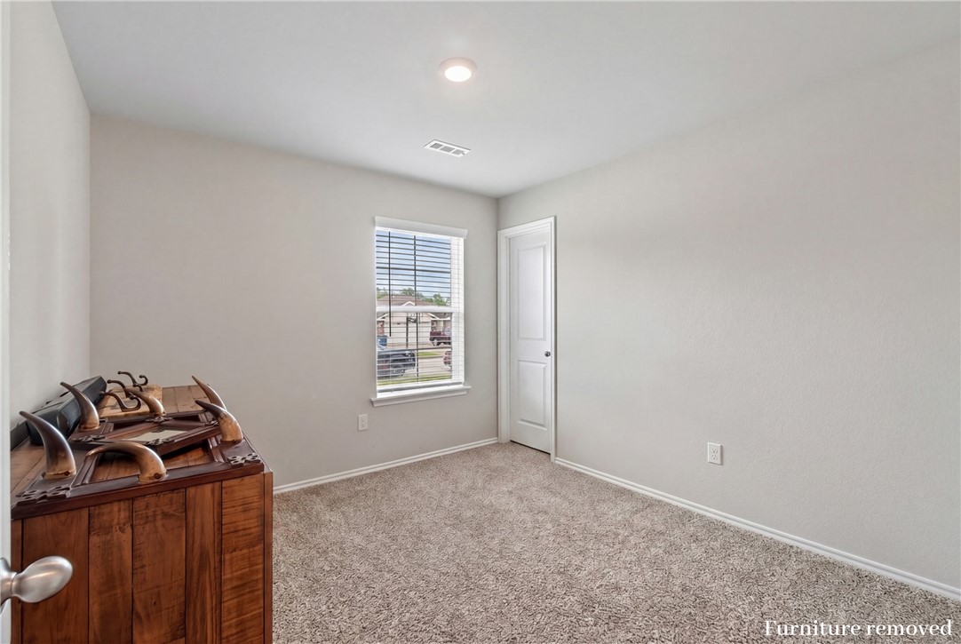 Pioneer Woods Ph 3 Gentry - Residential