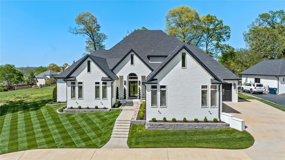 Pinnacle - Residential