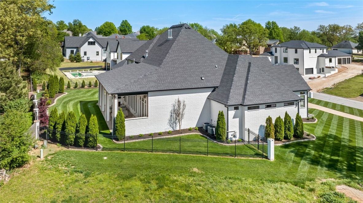 Pinnacle - Residential