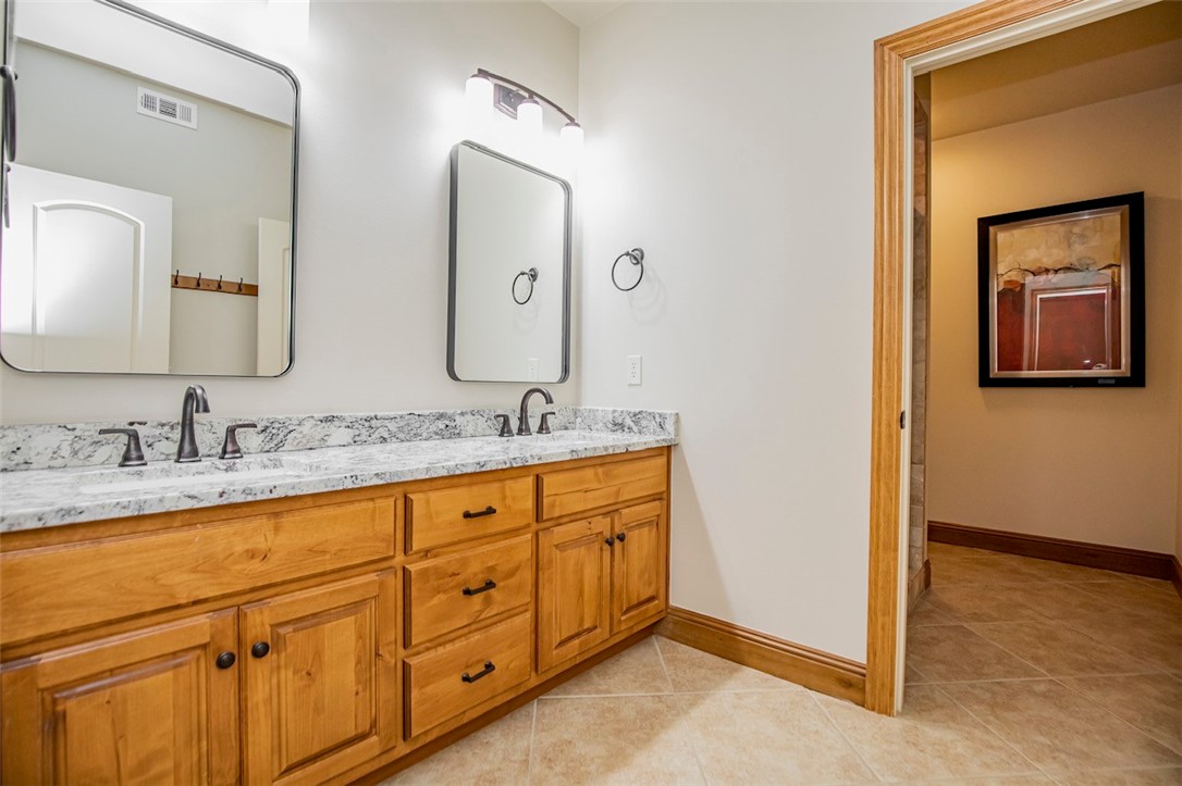 Pinnacle Sub Ph 1, The Rogers - Residential