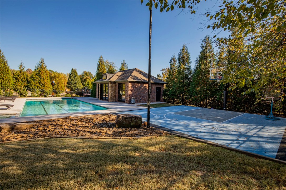 Pinnacle Sub Ph 1, The Rogers - Residential