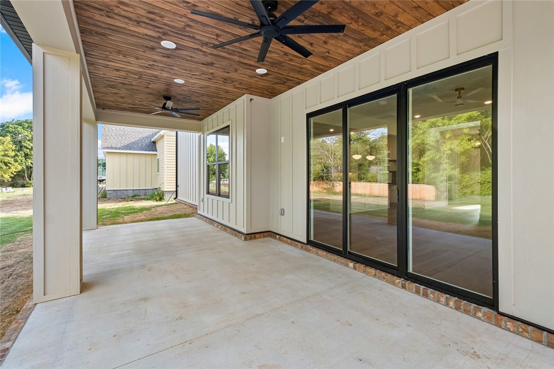 Dutton Woods - Residential