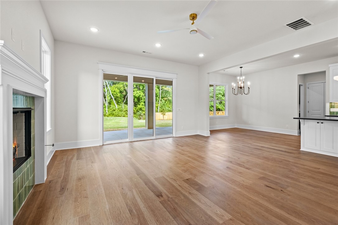 Dutton Woods - Residential