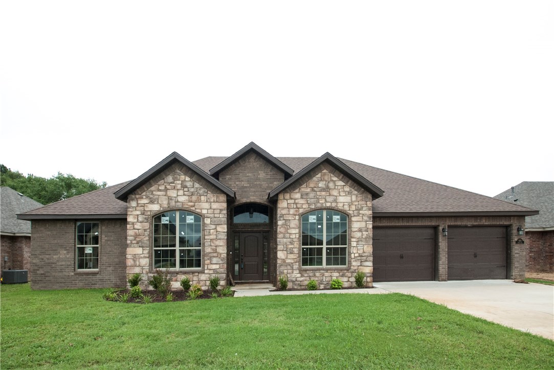 This beautiful home has an open floor plan. The living room boasts a welcoming brick archway. Fireplace, formal dining room, stainless steel appliances, and large covered patio with outdoor fireplace is the perfect place to gather around. Features include 3 cm granite, upgraded carpet, stainless steel appliances, engineered wood in living room and formal dining, covered patio, 6 foot fully tiled shower, large sodded lot, full guttering and 2” faux wood blinds, wood privacy fence wings, and Smart Home technology. Winchester plan.