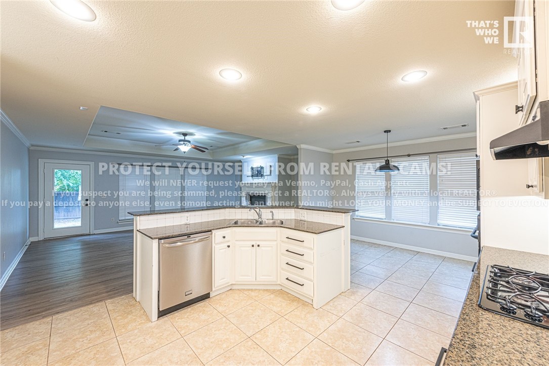 Oxford Ridge Sub Bentonville - Residential Lease