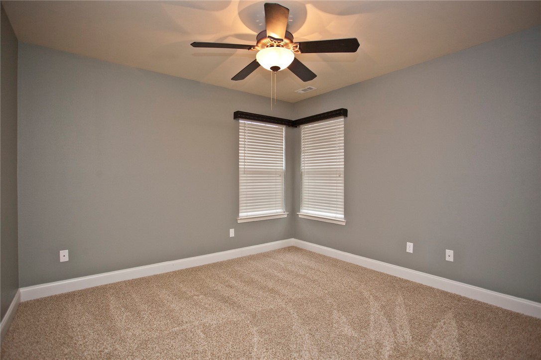 Ridgecrest Meadows Ph 1 Rogers - Residential Lease