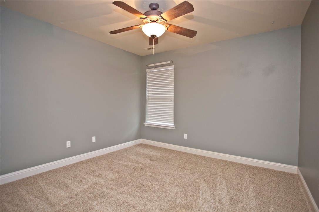 Ridgecrest Meadows Ph 1 Rogers - Residential Lease