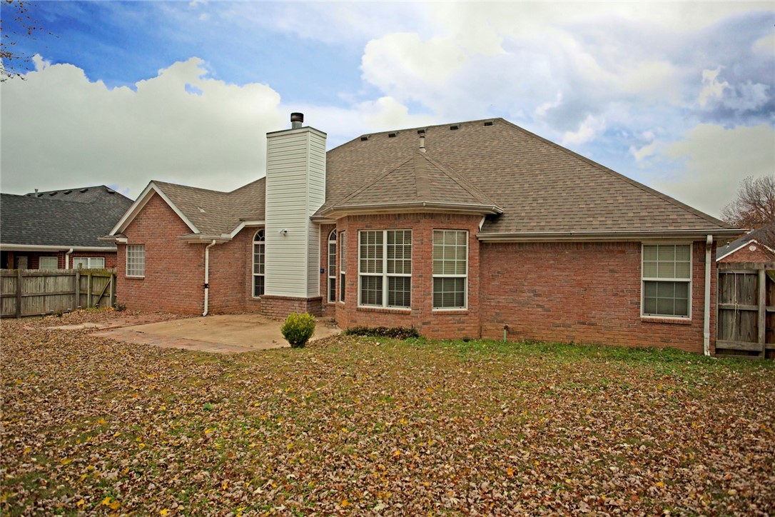 Ridgecrest Meadows Ph 1 Rogers - Residential Lease