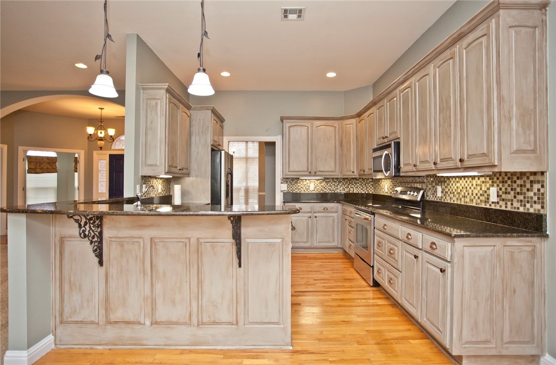 Ridgecrest Meadows Ph 1 Rogers - Residential Lease