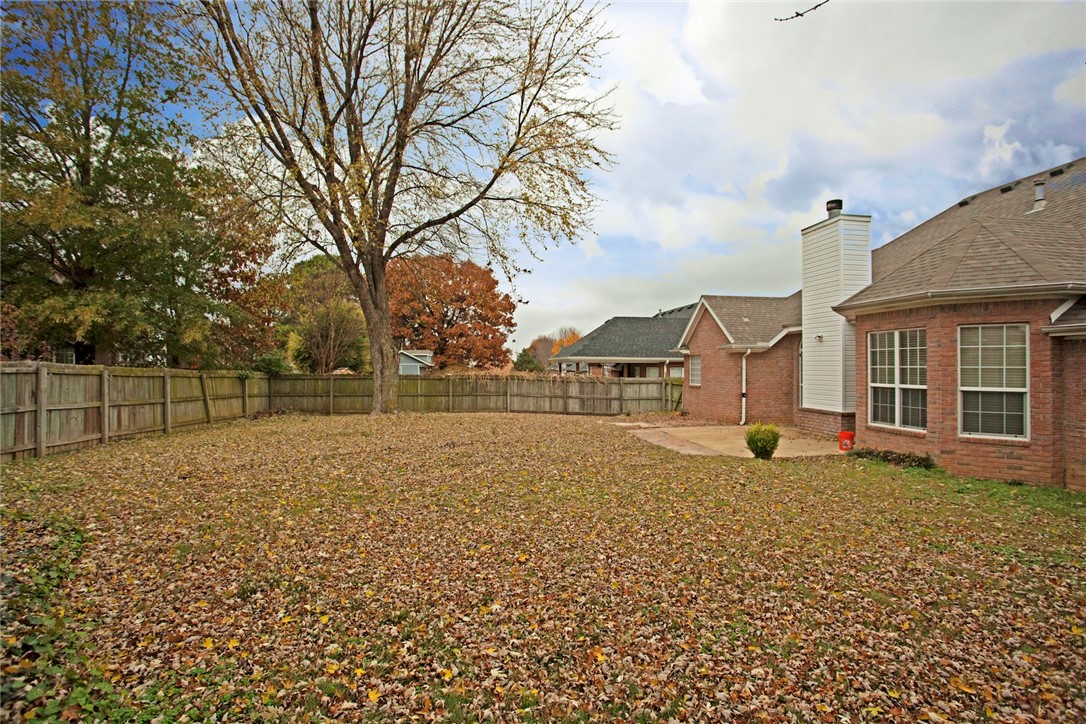 Ridgecrest Meadows Ph 1 Rogers - Residential Lease