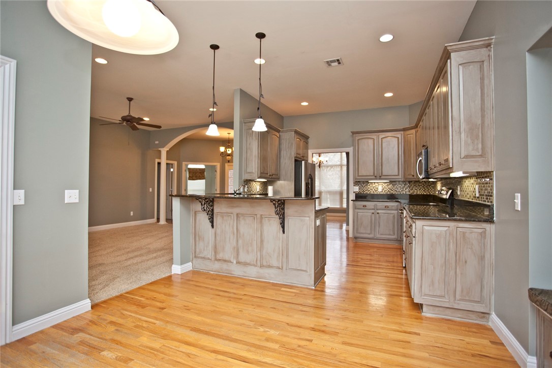 Ridgecrest Meadows Ph 1 Rogers - Residential Lease