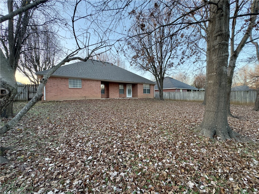 Briarwood Ph I - Residential Lease