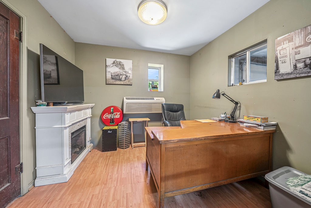 Rural Acreage - Residential