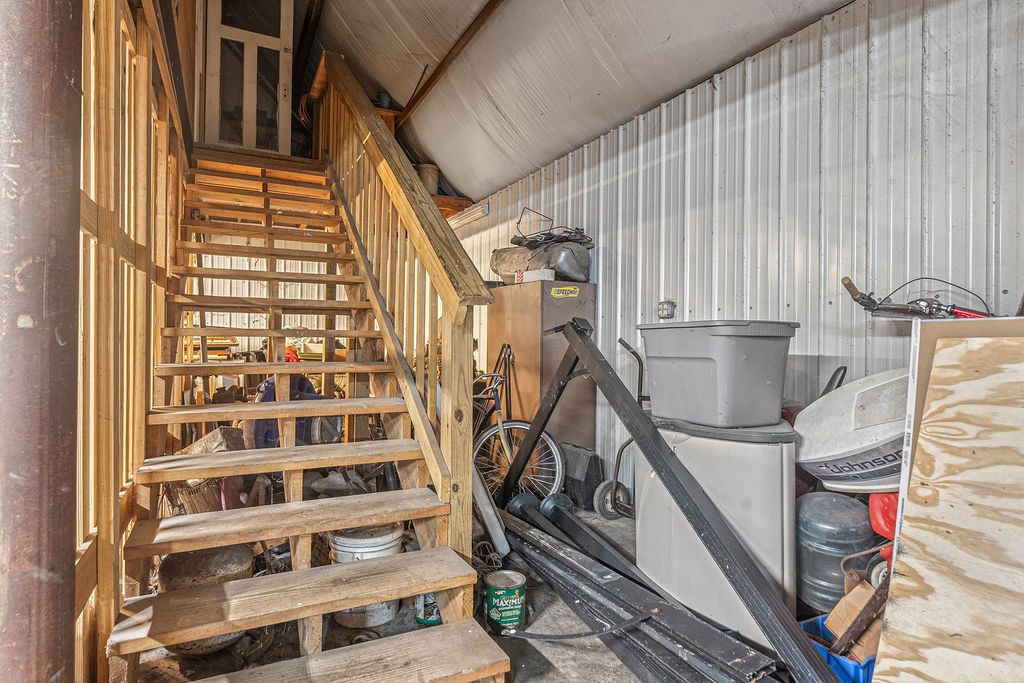 Rural Acreage - Residential