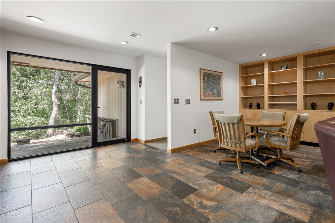 Oakhills - Residential