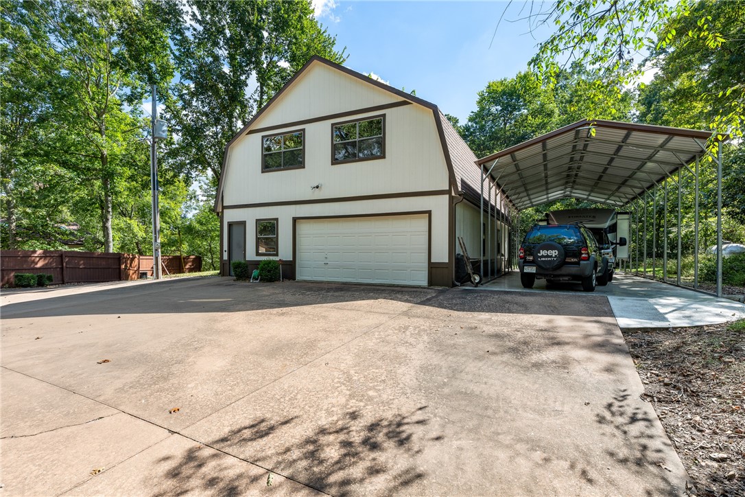 Oakhills - Residential