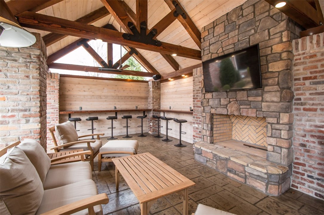 Pinnacle - Residential