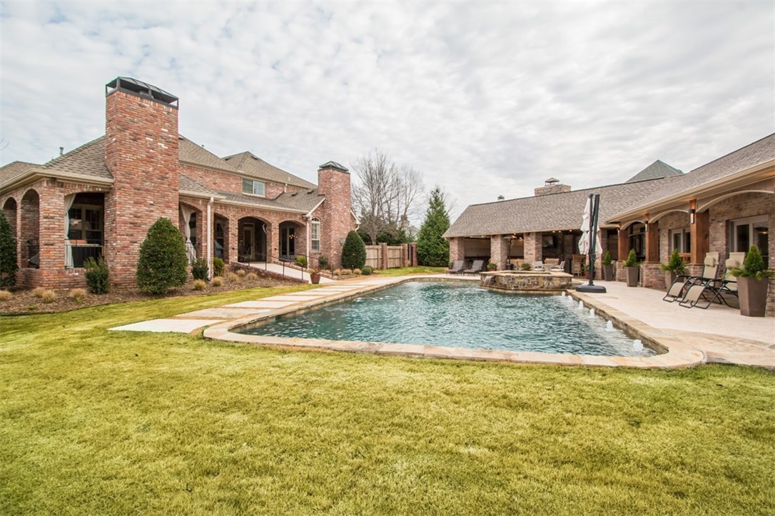 Pinnacle - Residential