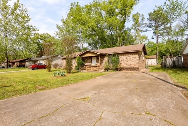 Welcome to this charming 3-bedroom, 1.5-bath home thatās full of potential and ready for your personal touch! Lovingly maintained by its original owner, this home offers a solid foundation and great bones for anyone looking to make it their own. Enjoy the privacy of a fully fenced backyardāperfect for pets, play, or future entertaining space. With a little vision and a few updates, this home can truly shine. Donāt miss the opportunity to own a well-loved home in a great location thatās just waiting for its next chapter!
