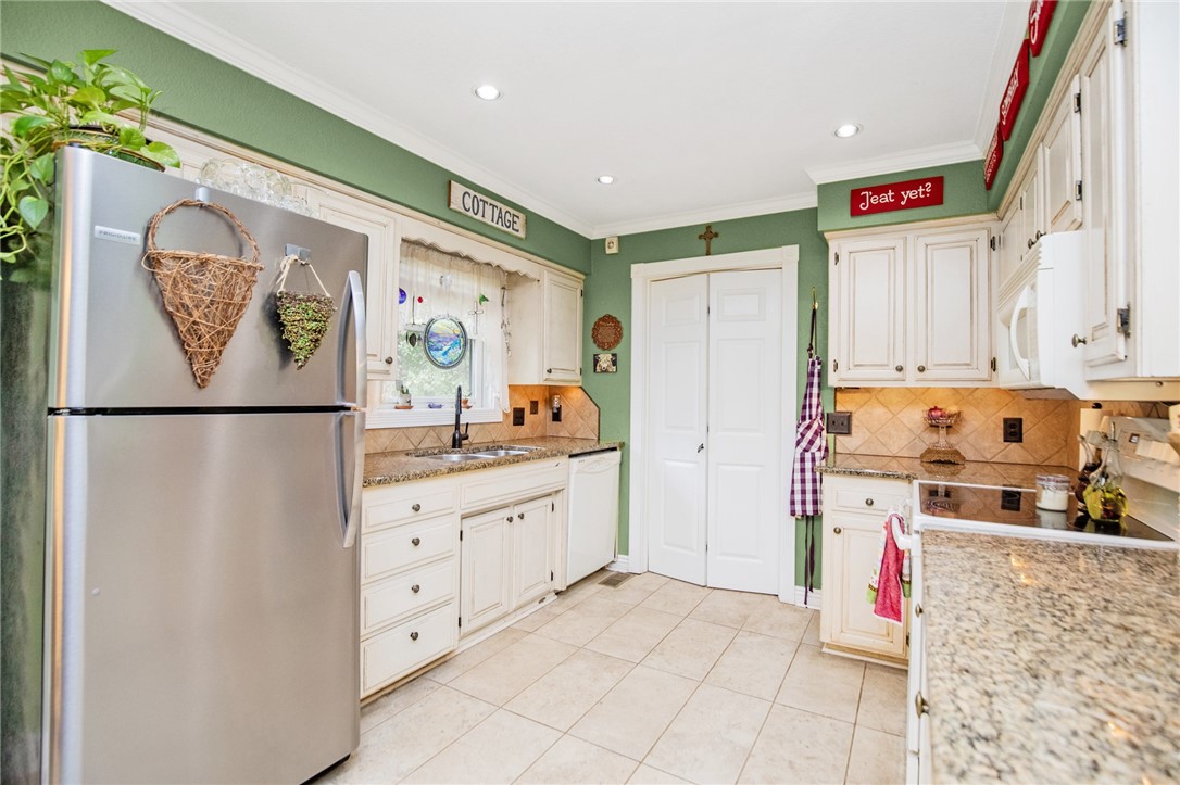 Lands End Sub Bvv - Residential