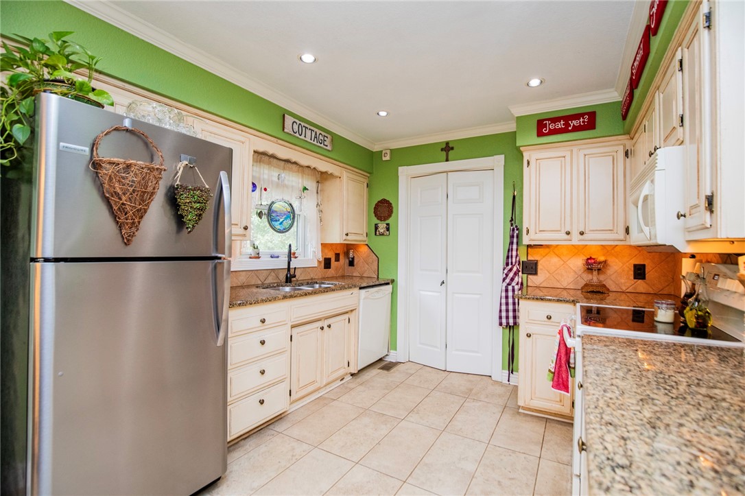 Lands End Sub Bvv - Residential
