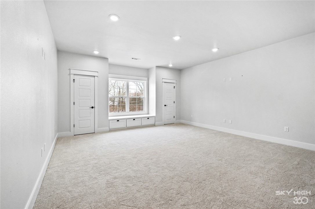 Meadows, The Little Flock - Residential