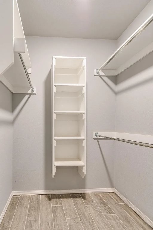 9-16-30 FAYETTEVILLE OUTLOTS - Residential Lease