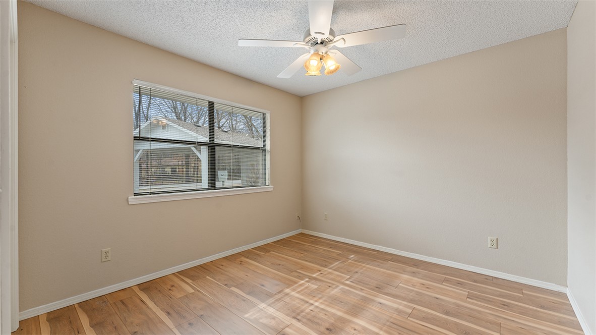 Metfield Courts BVV - Residential Lease