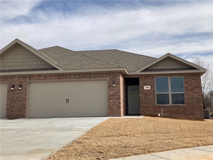 Spacious 3 bed 2 bath duplex in central Pea Ridge just minutes from Bentonville and Rogers. This open floor plan features hardwood tile throughout the common areas and in the kitchen enjoy granite counters and stainless-steel appliances including the fridge. This home also features large, carpeted bedrooms and in the master bathroom you will find plenty of storage and countertop space with dual sinks and a large walk-in shower. Also included with this home is a Washer and Dryer! Outback lounge or BBQ on the spacious covered patio that opens up to a level spacious yard. Lawn care and landscaping is included. Yards are not fenced other than a divider fence between units. Pets are allowed with an additional $250 per pet refundable deposit. An additional monthly pet rent applies.