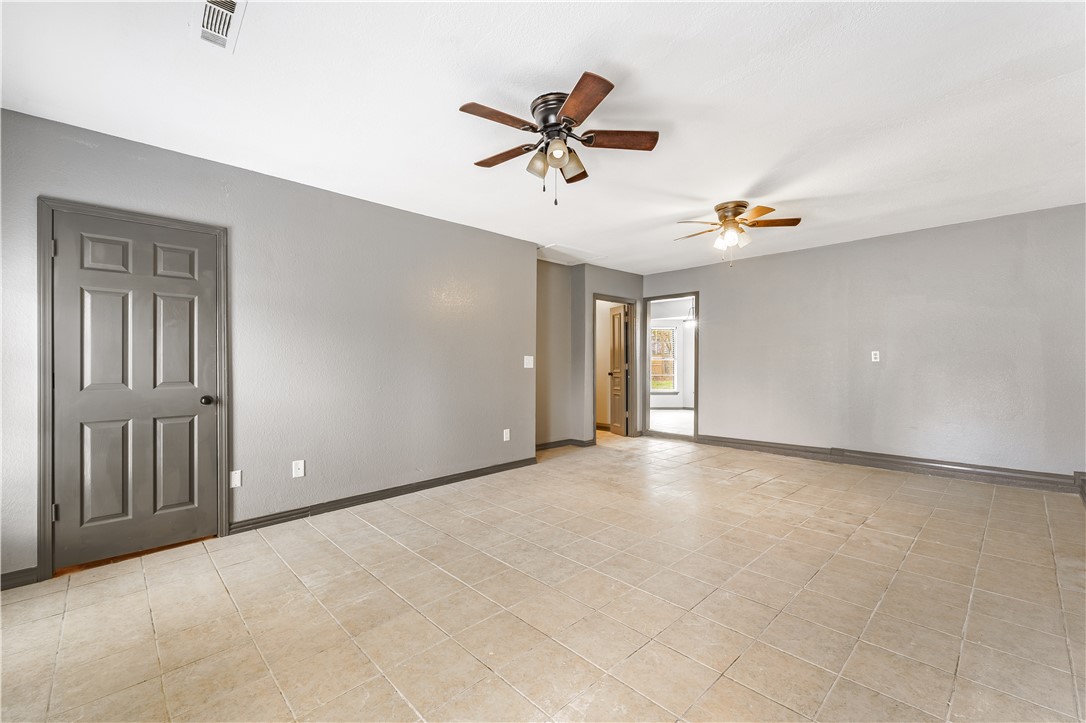 BROADMORE ACRES S/D - Residential