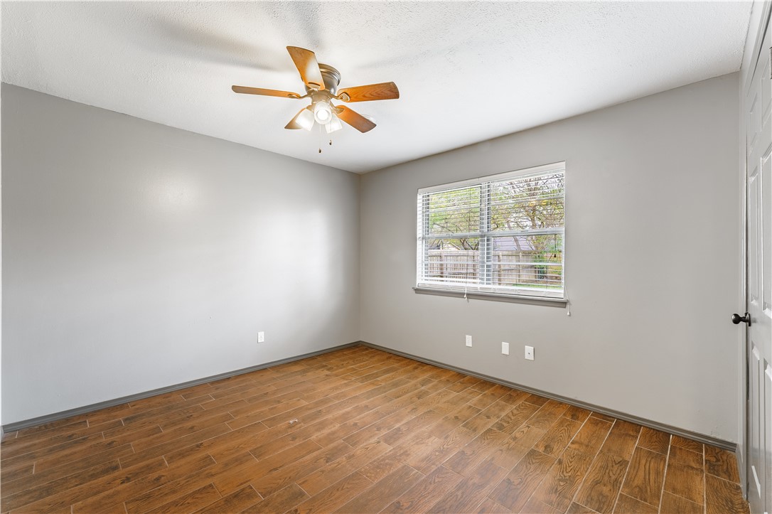 BROADMORE ACRES S/D - Residential