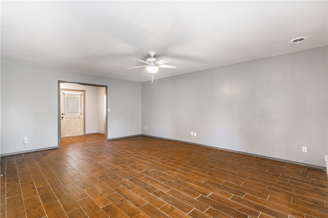 BROADMORE ACRES S/D - Residential