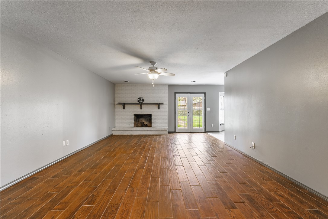 BROADMORE ACRES S/D - Residential