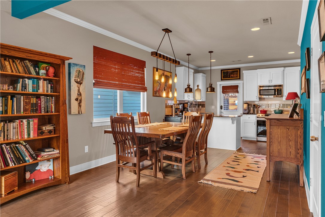 Bungalows At Cato Spgs - Residential