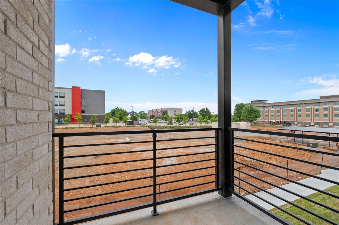 MEDLIN MEADOWS SUB PH 2-BENTONVILLE - Residential