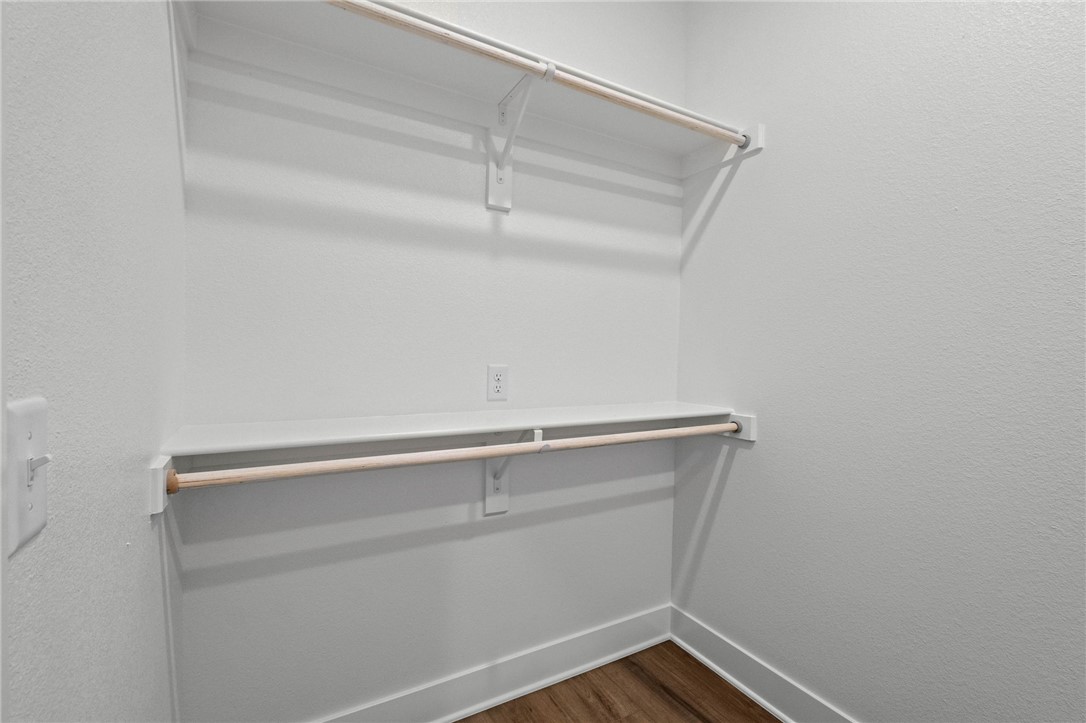 MEDLIN MEADOWS SUB PH 2-BENTONVILLE - Residential