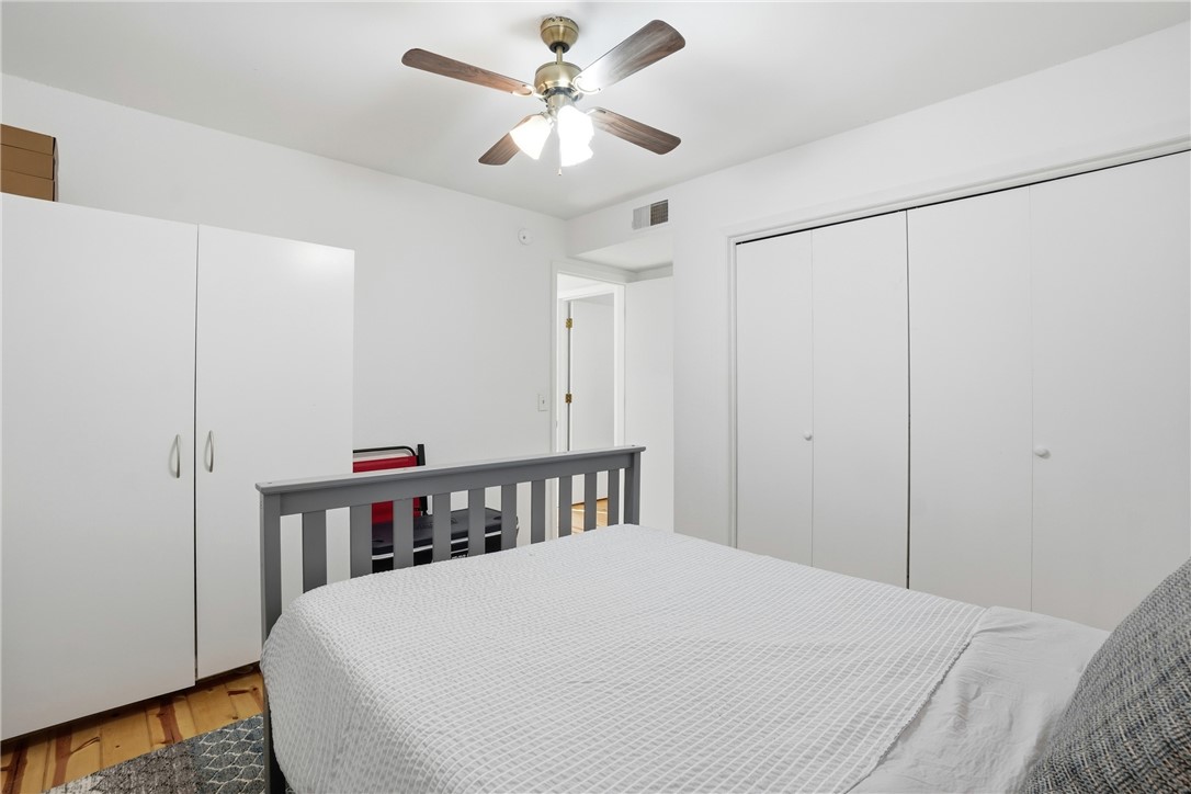 Townhouse Tct 3 A/K/A Drake Court Bvv - Residential