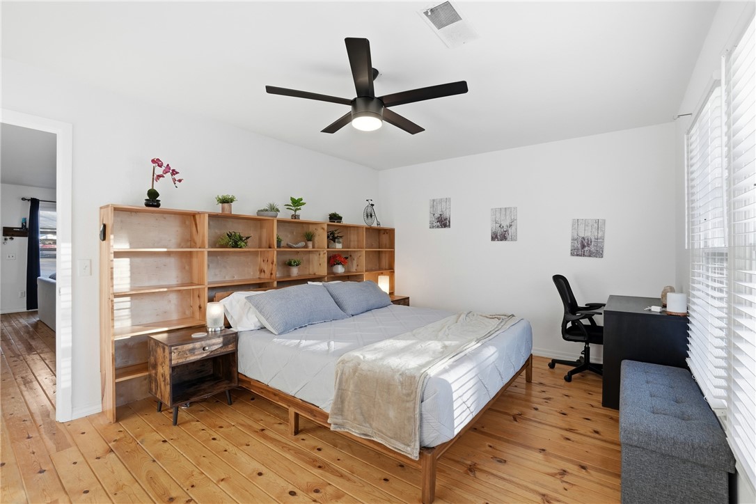 Townhouse Tct 3 A/K/A Drake Court Bvv - Residential