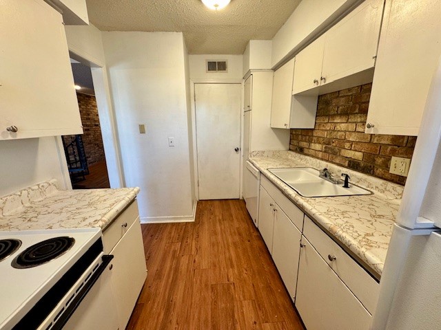 NA - Residential Lease