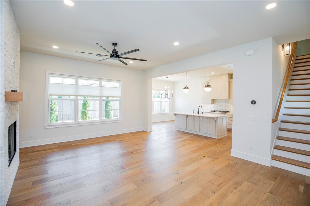 Dutton Woods - Residential