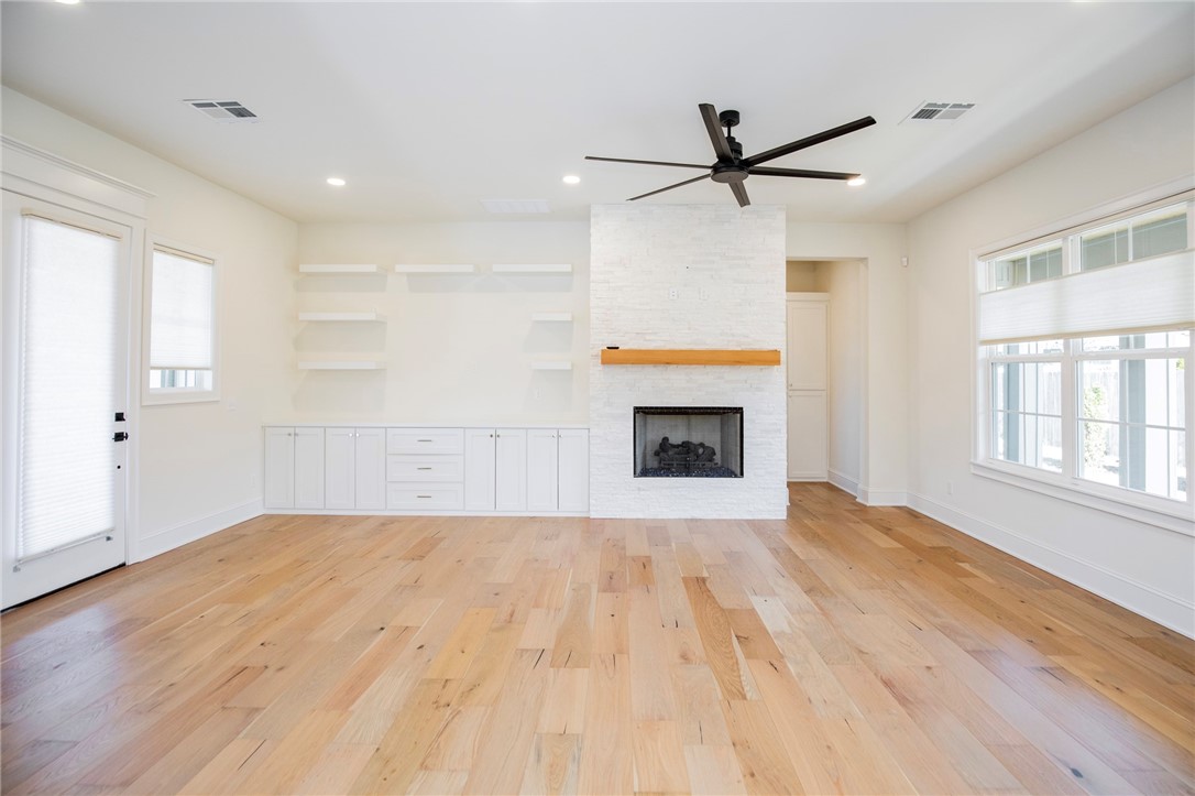 Dutton Woods - Residential